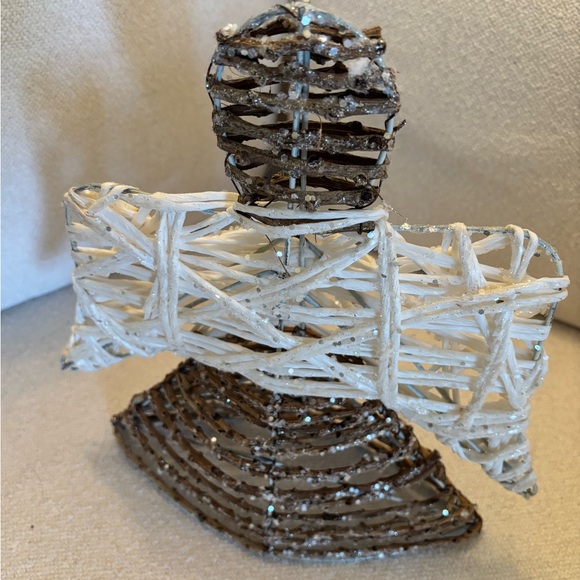 Angel Tree Topper or Decorative Table Top Angel - Picture 4 of 7